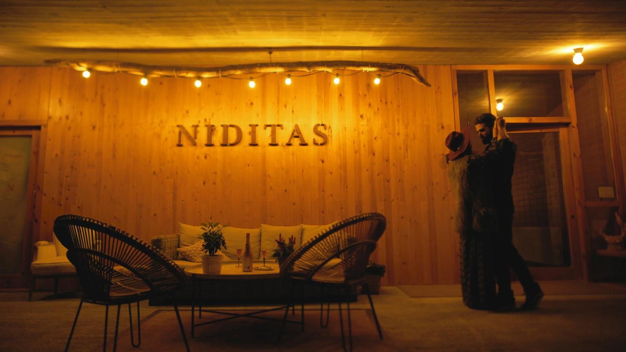 Suites Niditas Yuso Exterior photo